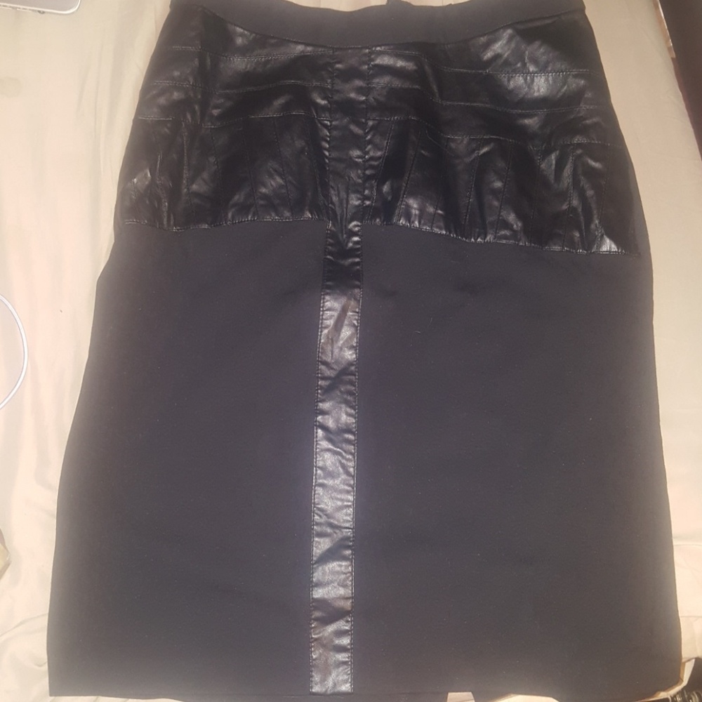 Ashley Stewart pencil skirt w/faux leather detail
